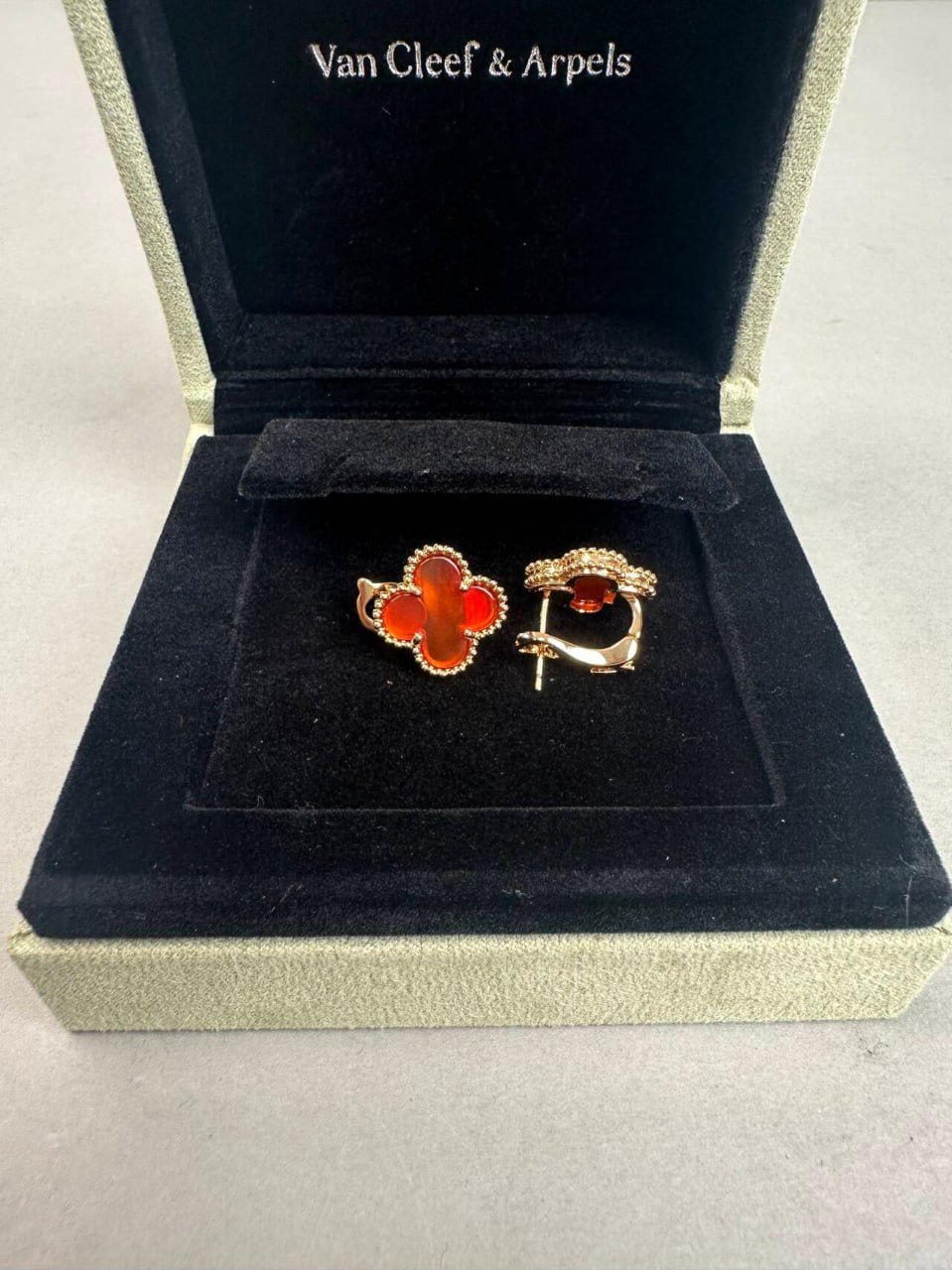 Van Cleef earring -4