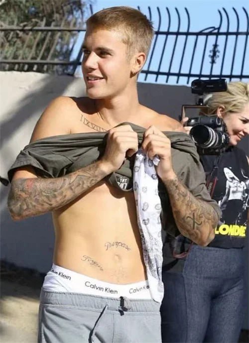  Calvin Klein Underwear  -2