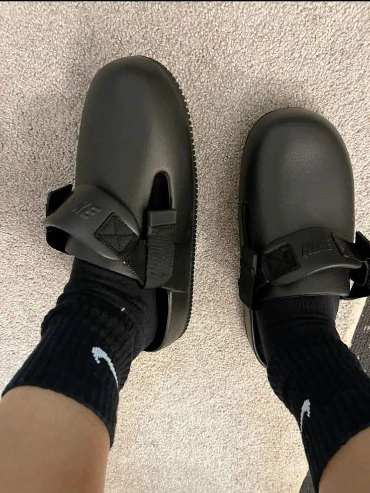 Louis Vuitton shoes -2