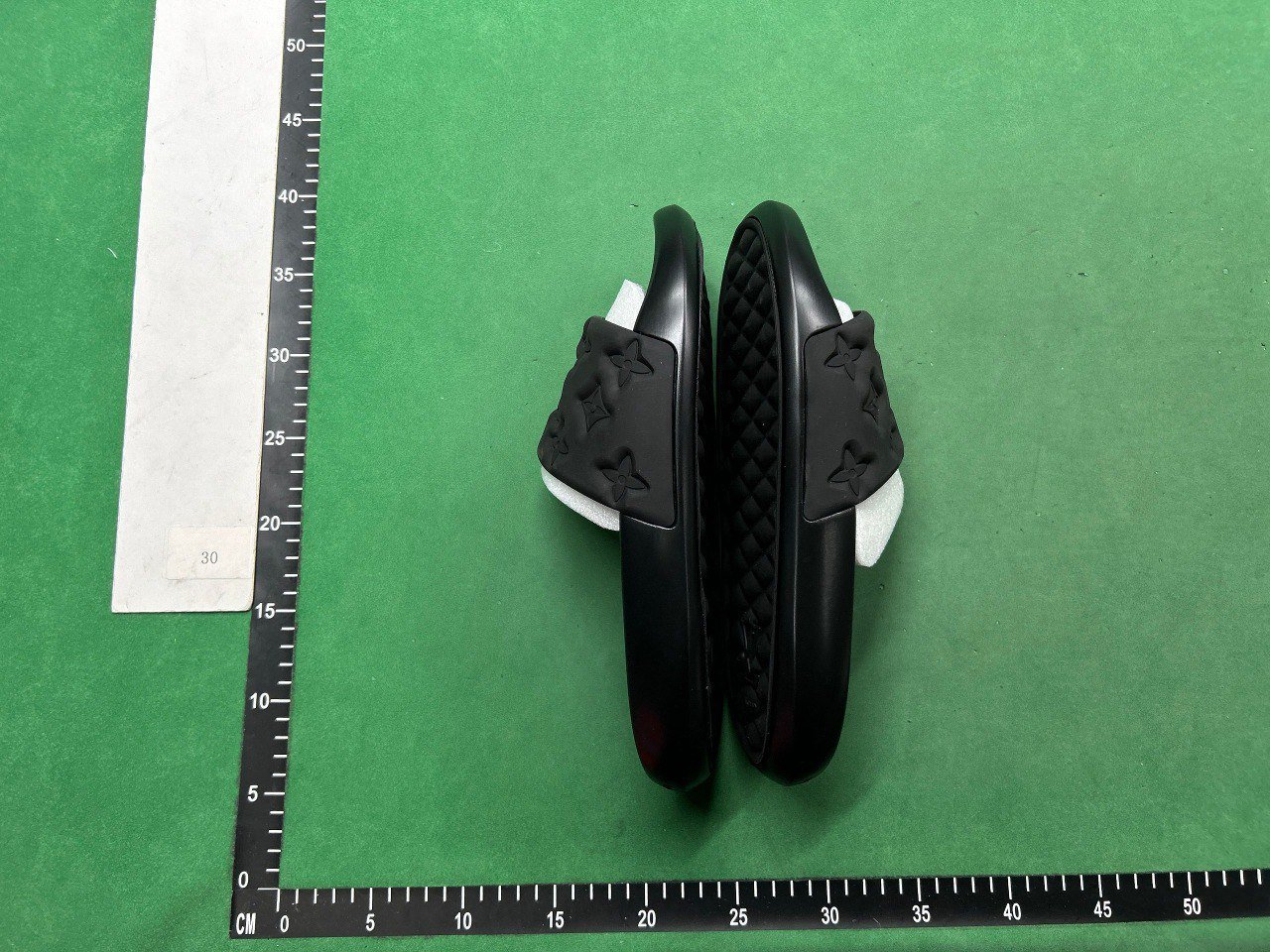 Louis Vuitton slippers                                                  -3