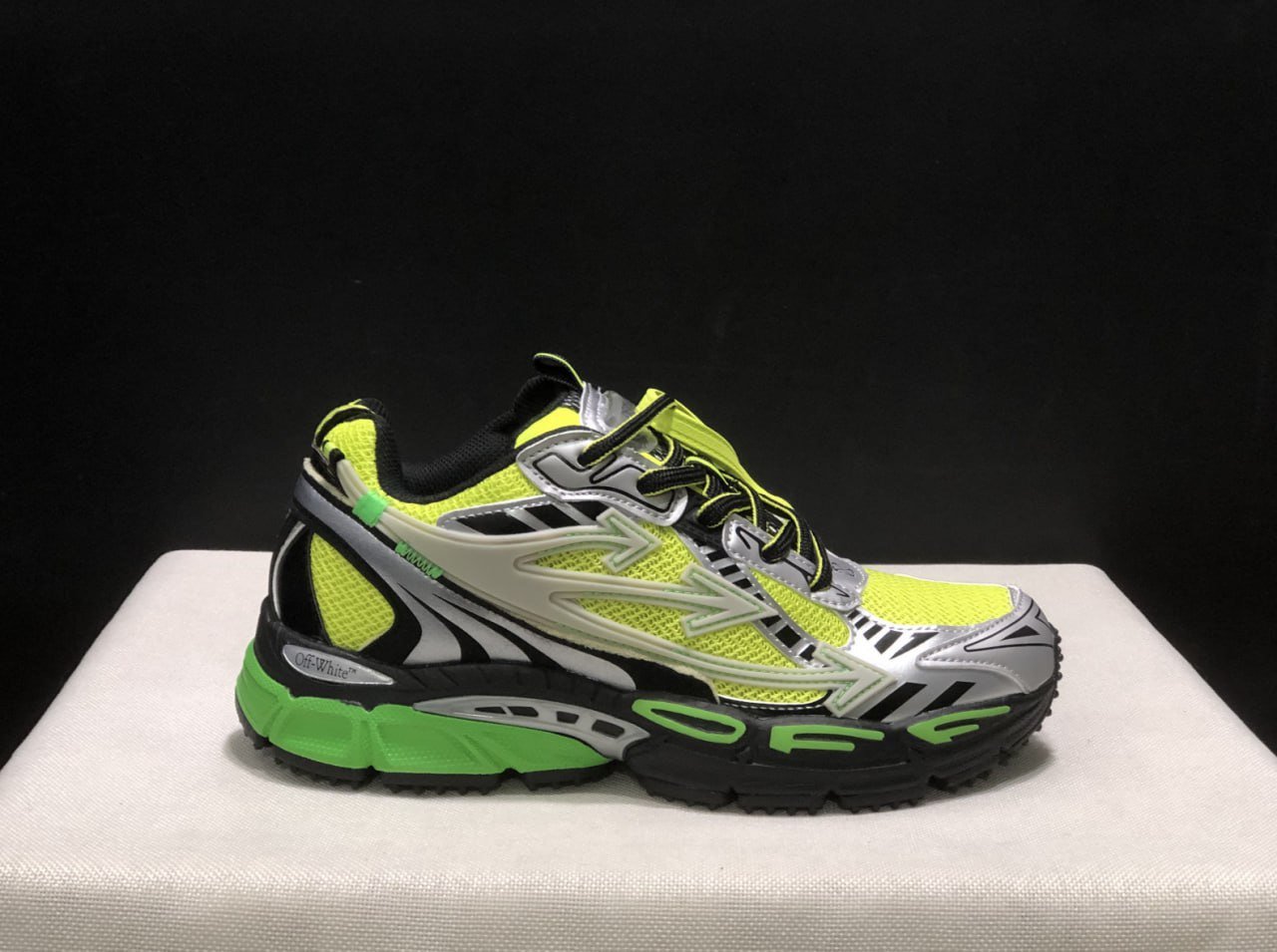 OFF-WHITE Be Right Back                                 -5