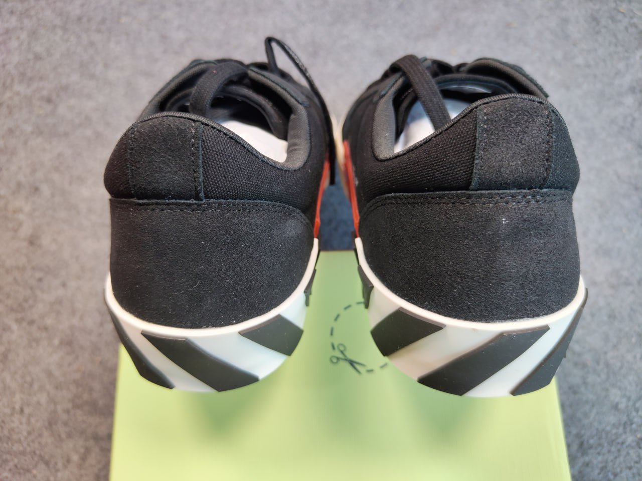 O-White shoes                                 -4