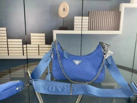 prada bags -5