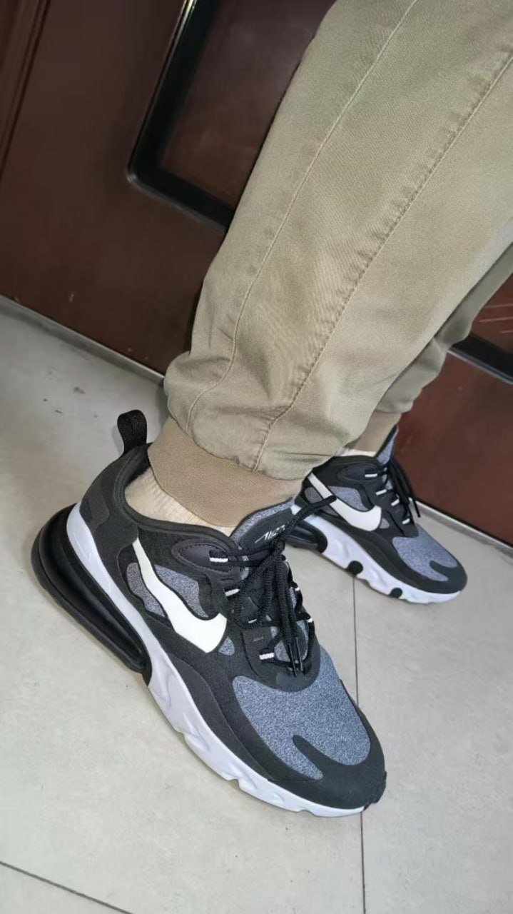 Nike React Air Max 270 React -5