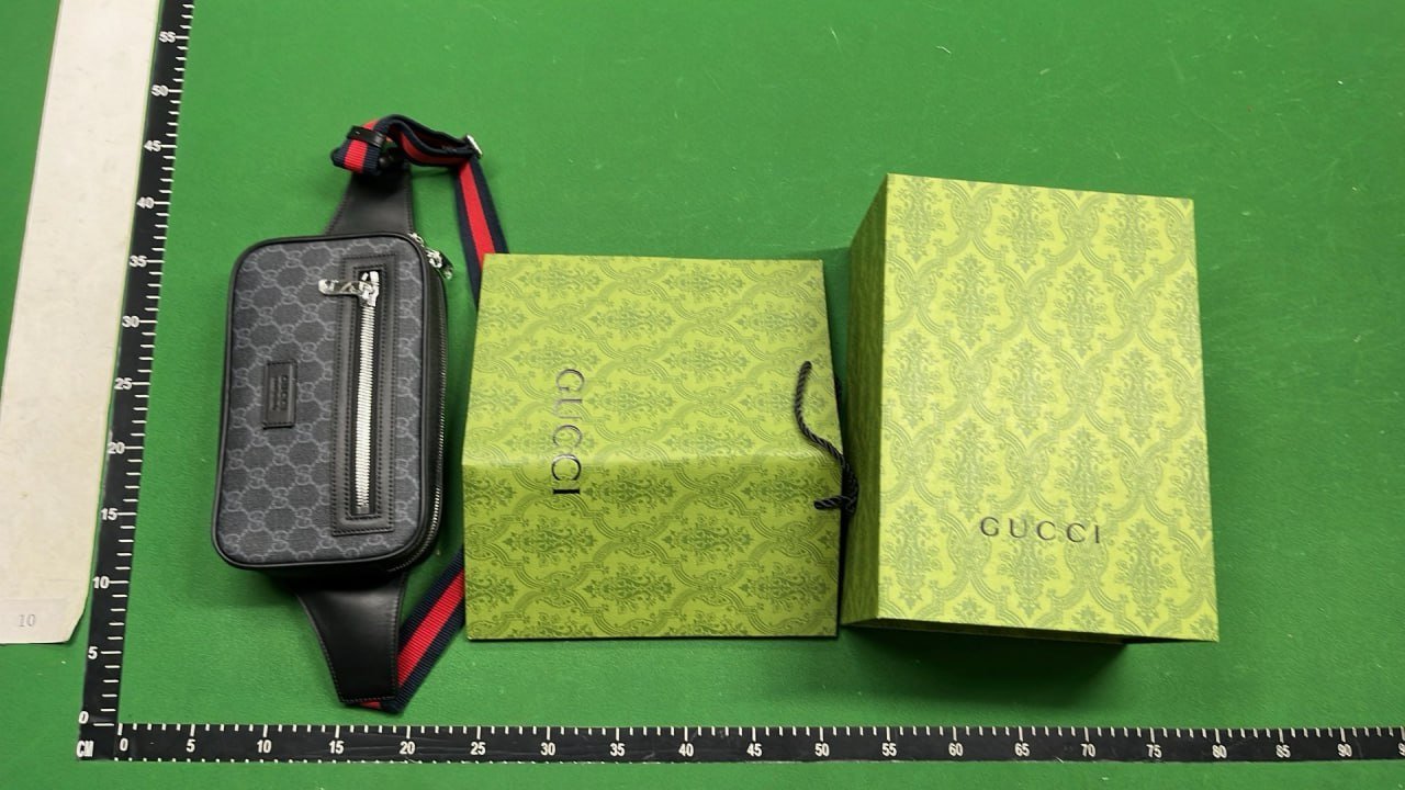  Gucci Shoulder Bag -4