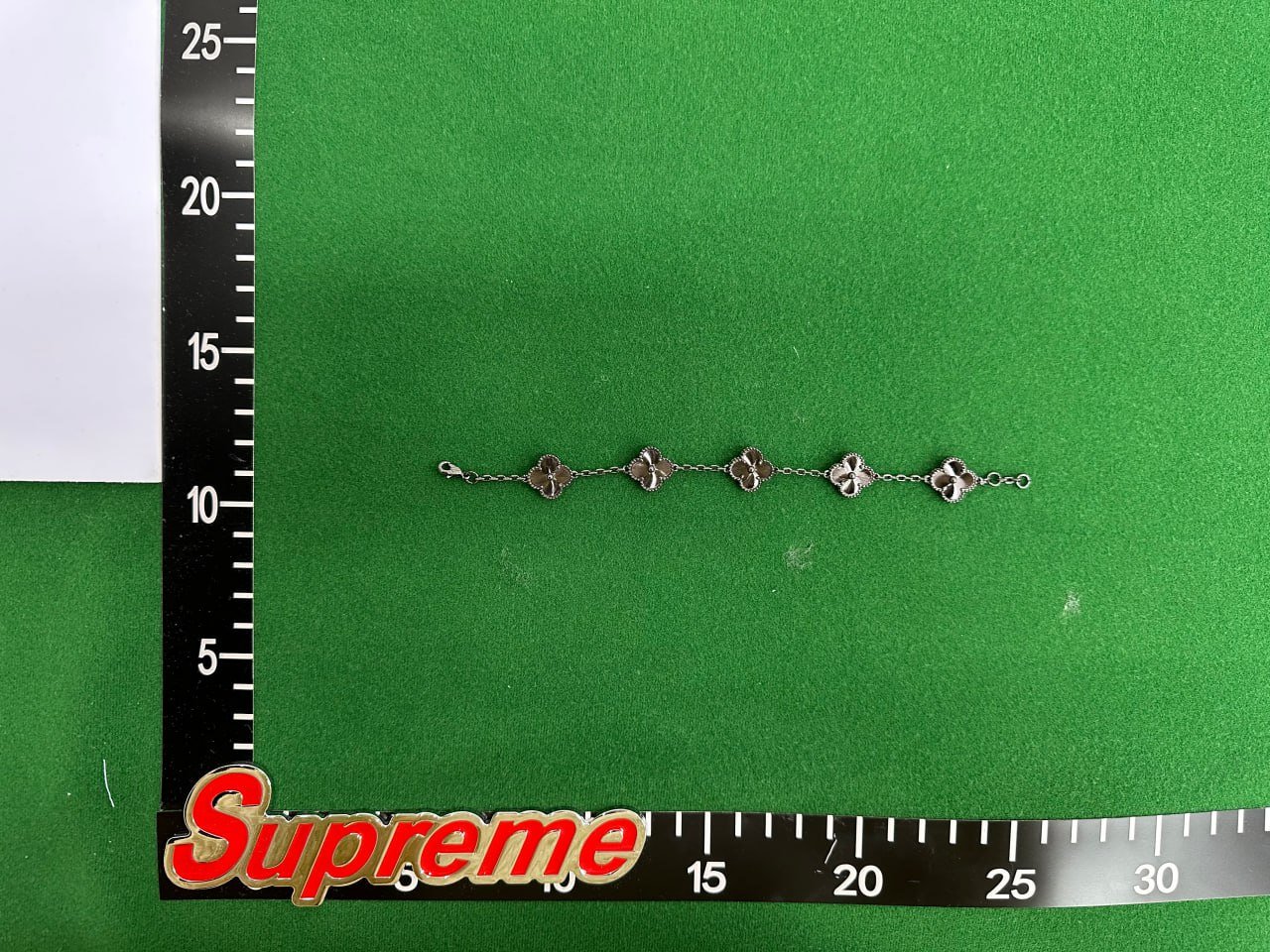 Van Cleef & Arpels Necklaces -3