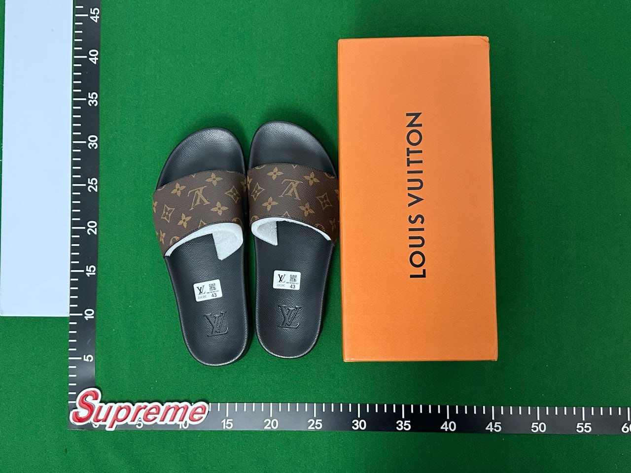 Louis Vuitton Slippers -4