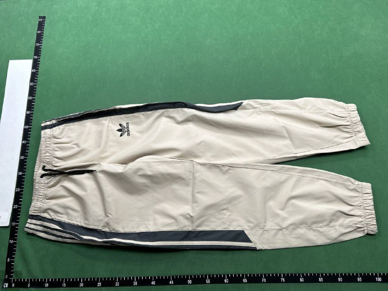 Adidas suit                                                                                            -5