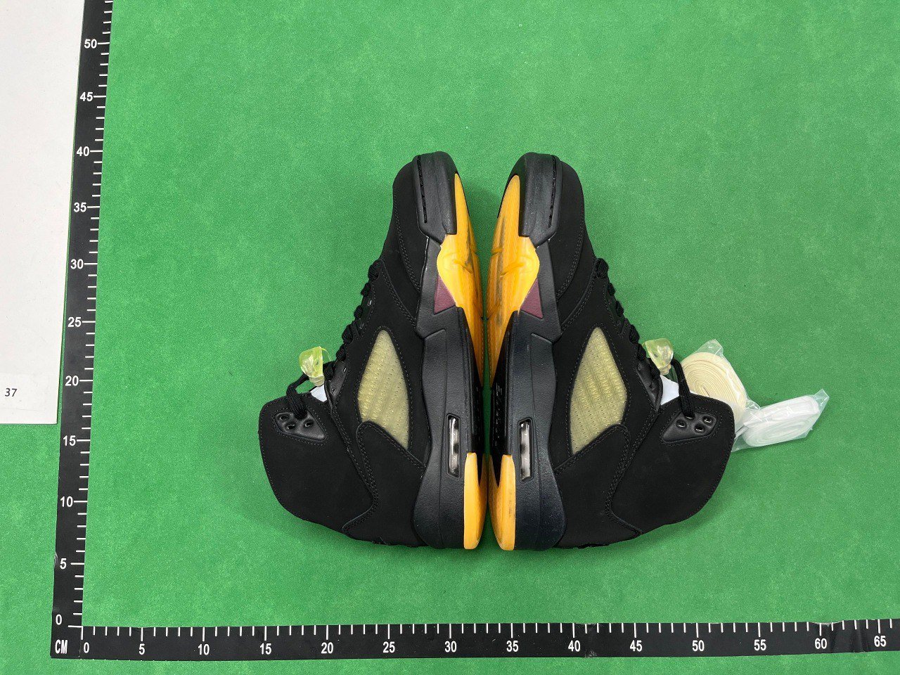 Air Jordan 5                                                                                                  -2