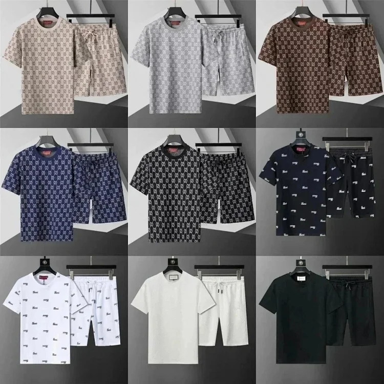 Gucci Suits/T-shirt/short 