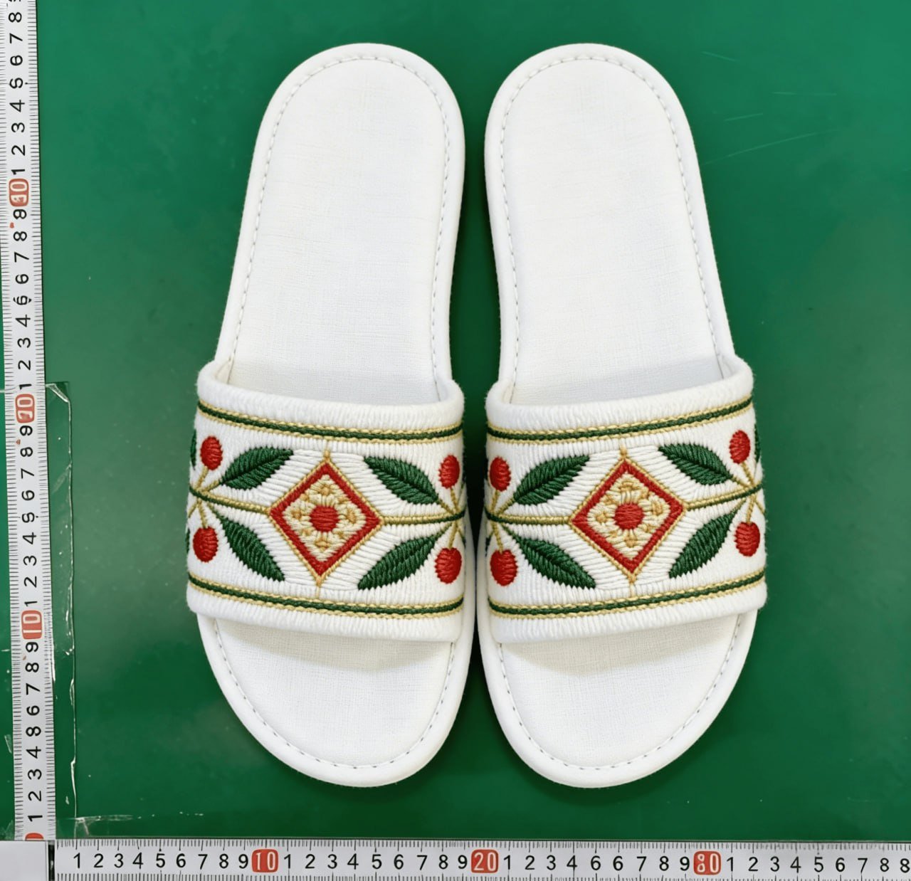 White AMIRI Balenciaga Versace -2