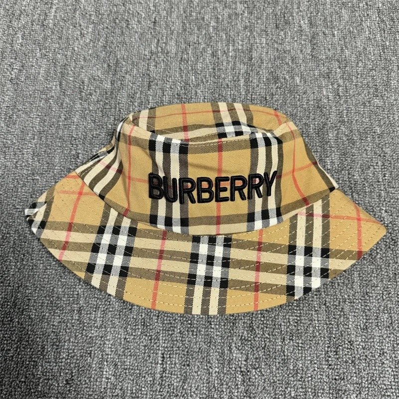 Burberry hat -5