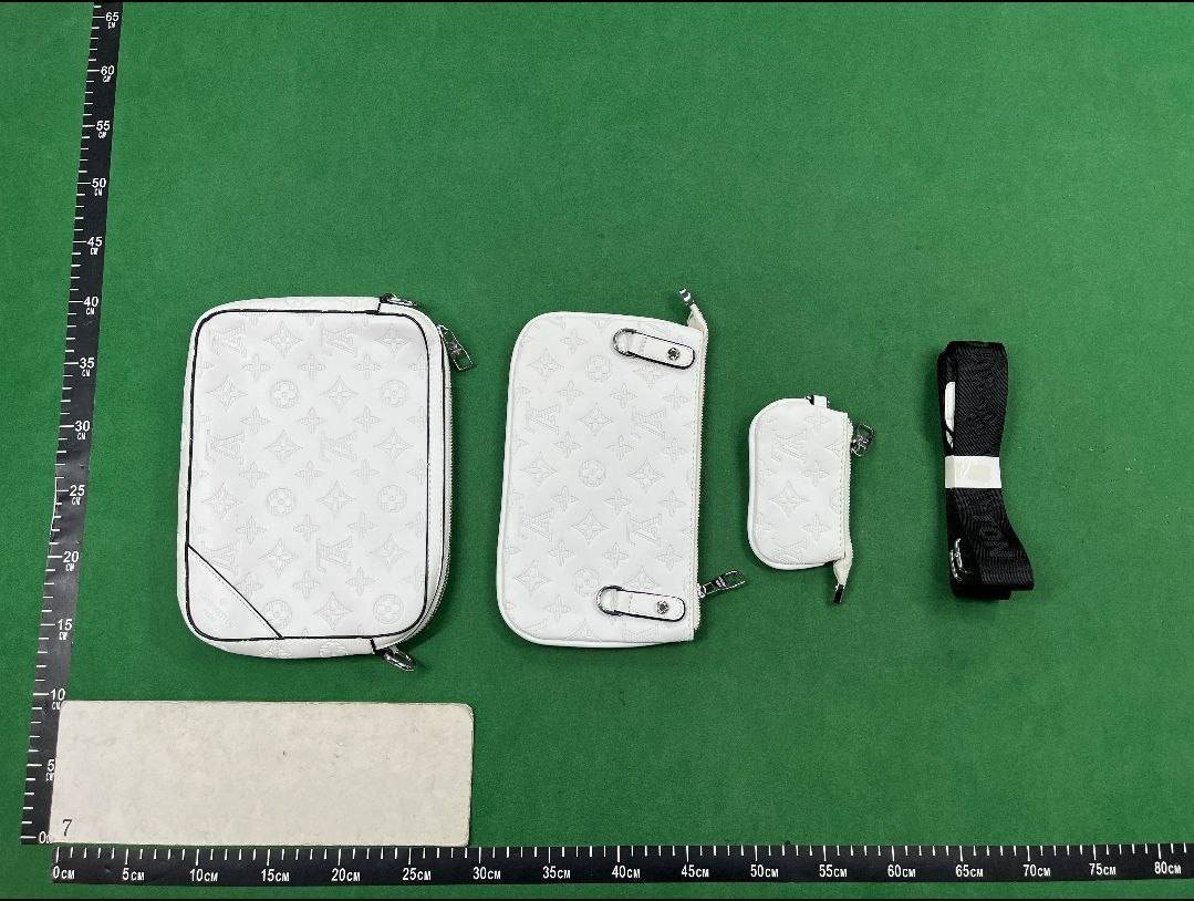 LV Louis Vuitton leather bags -3