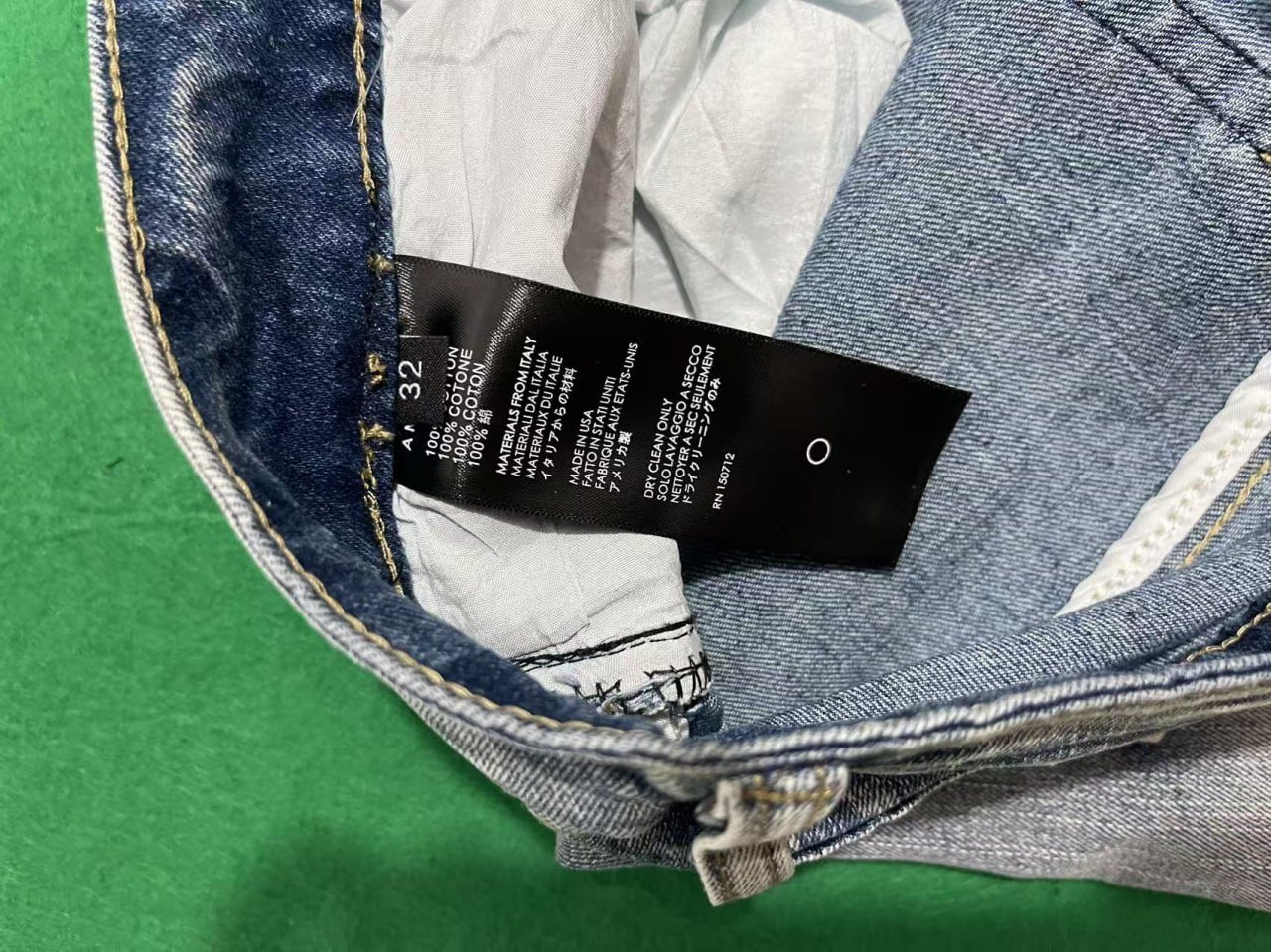 Amiri High-end Jeans -4