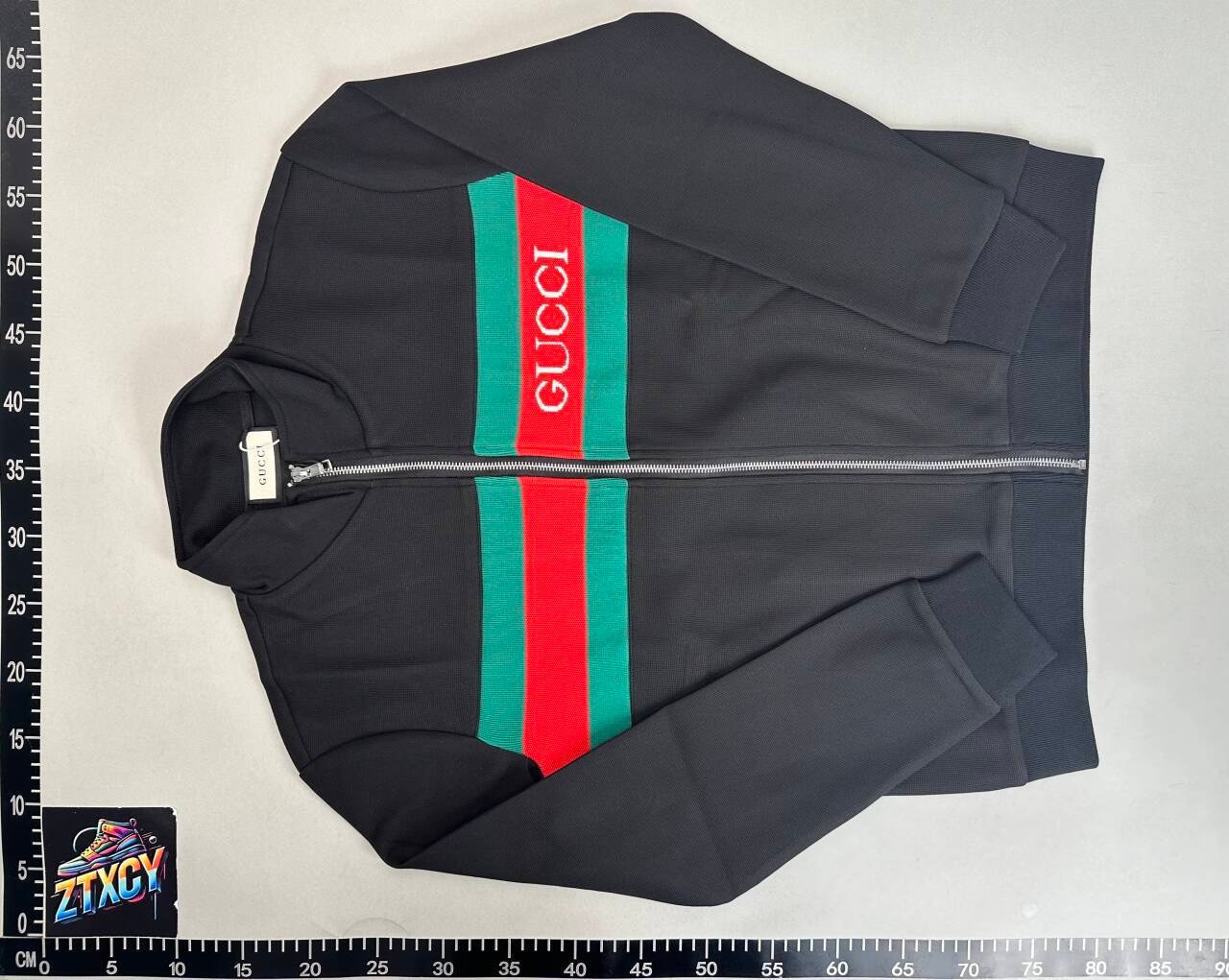 GUCCI suit -2