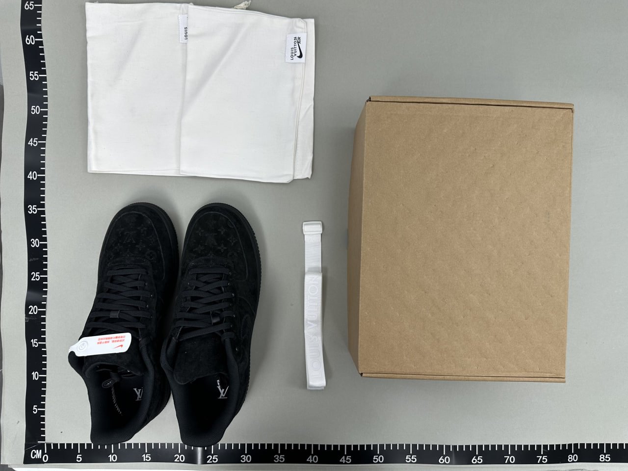 Air Force 1 × Louis Vuitton -3