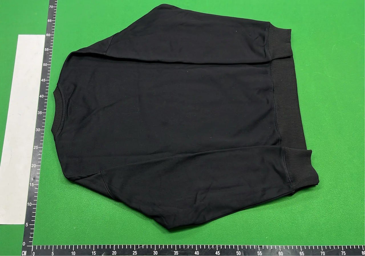Play hoodie -3