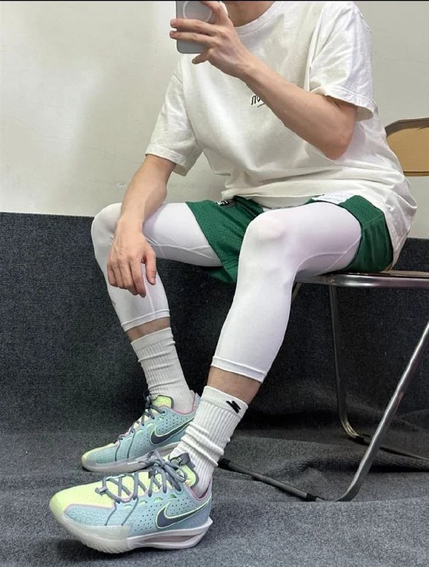 nike GTCUT3 -2