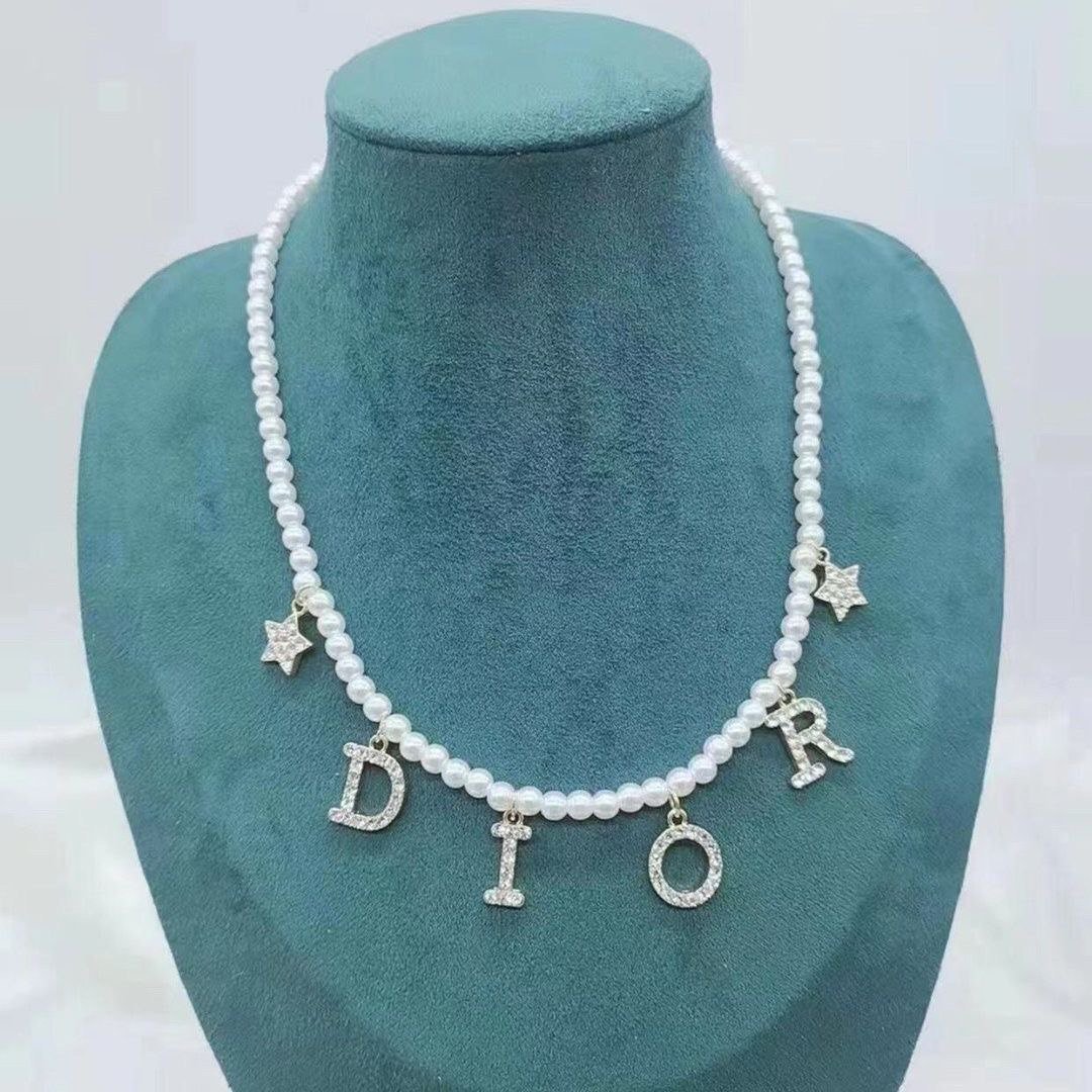 Dior necklace  -3
