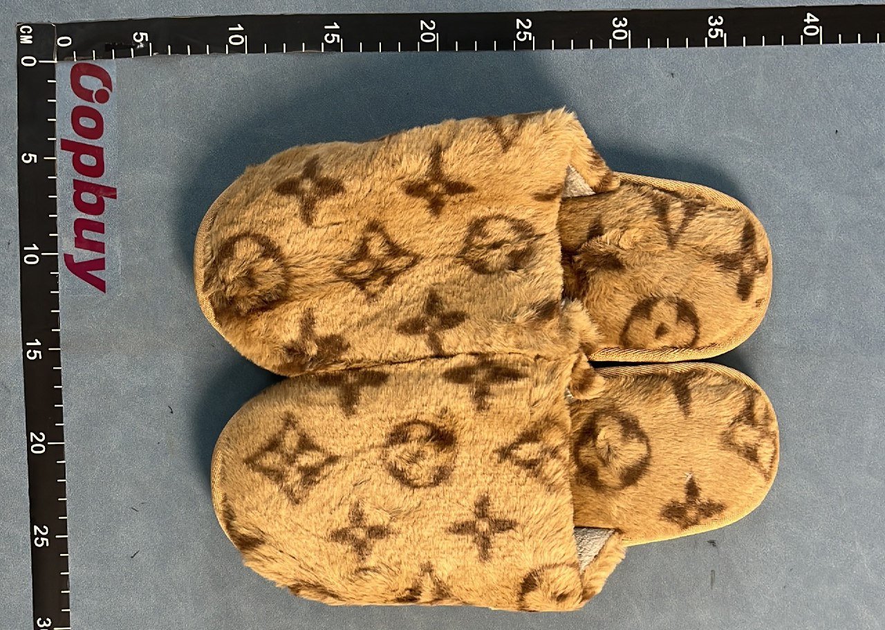 Fuzzy Slippers -3