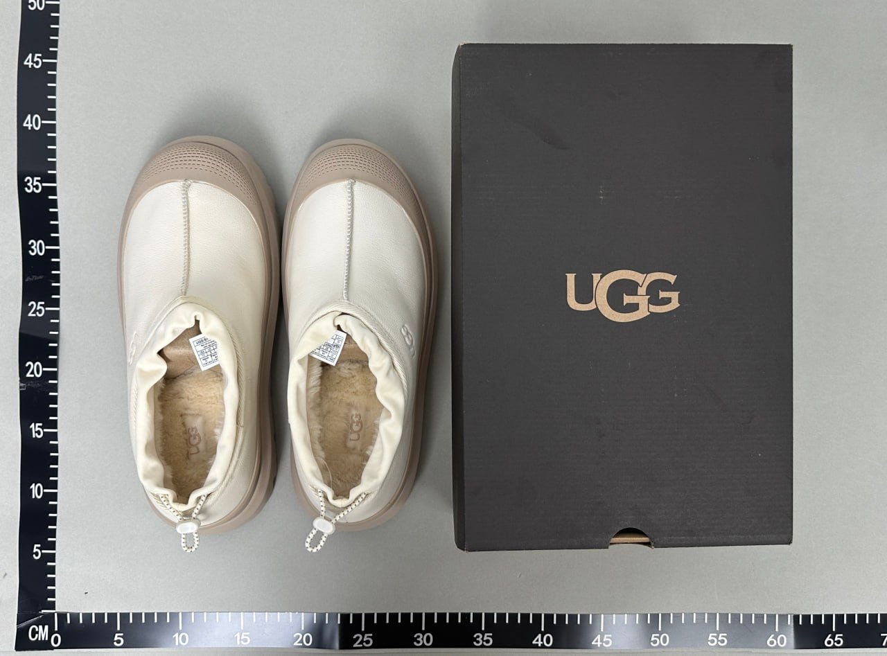 Ugg Snow Boots -4