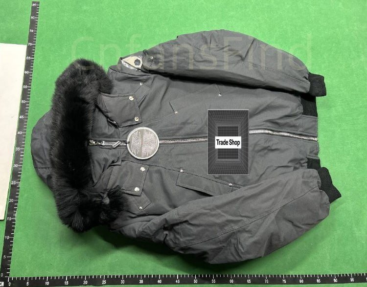 Moose Knuckles down jacket -4