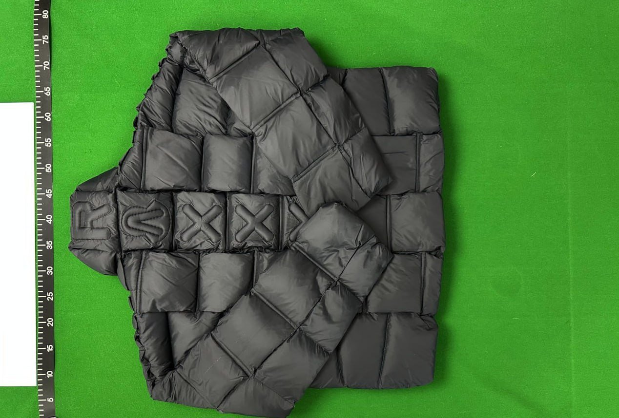 Moncler Puffer -3