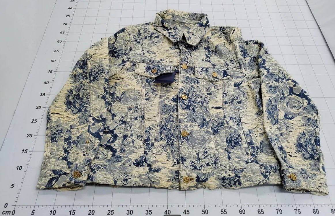 Cazadora vaquera Louis Vuitton -2