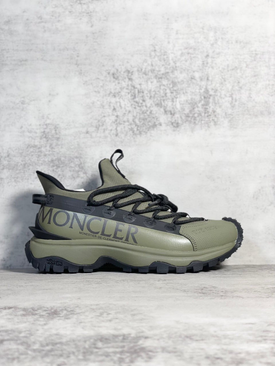 Moncler shoes -4