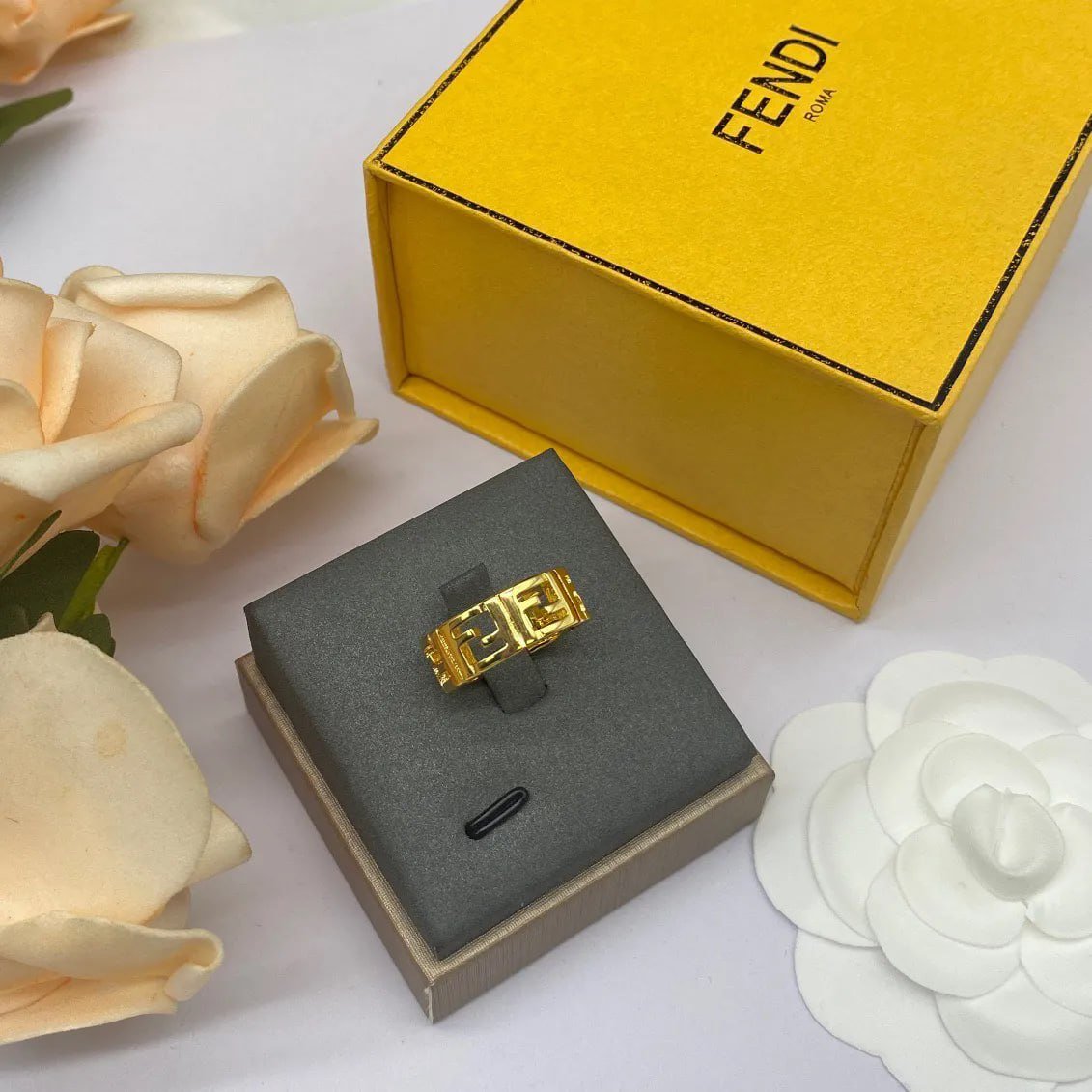 Fendi Ring2  -3
