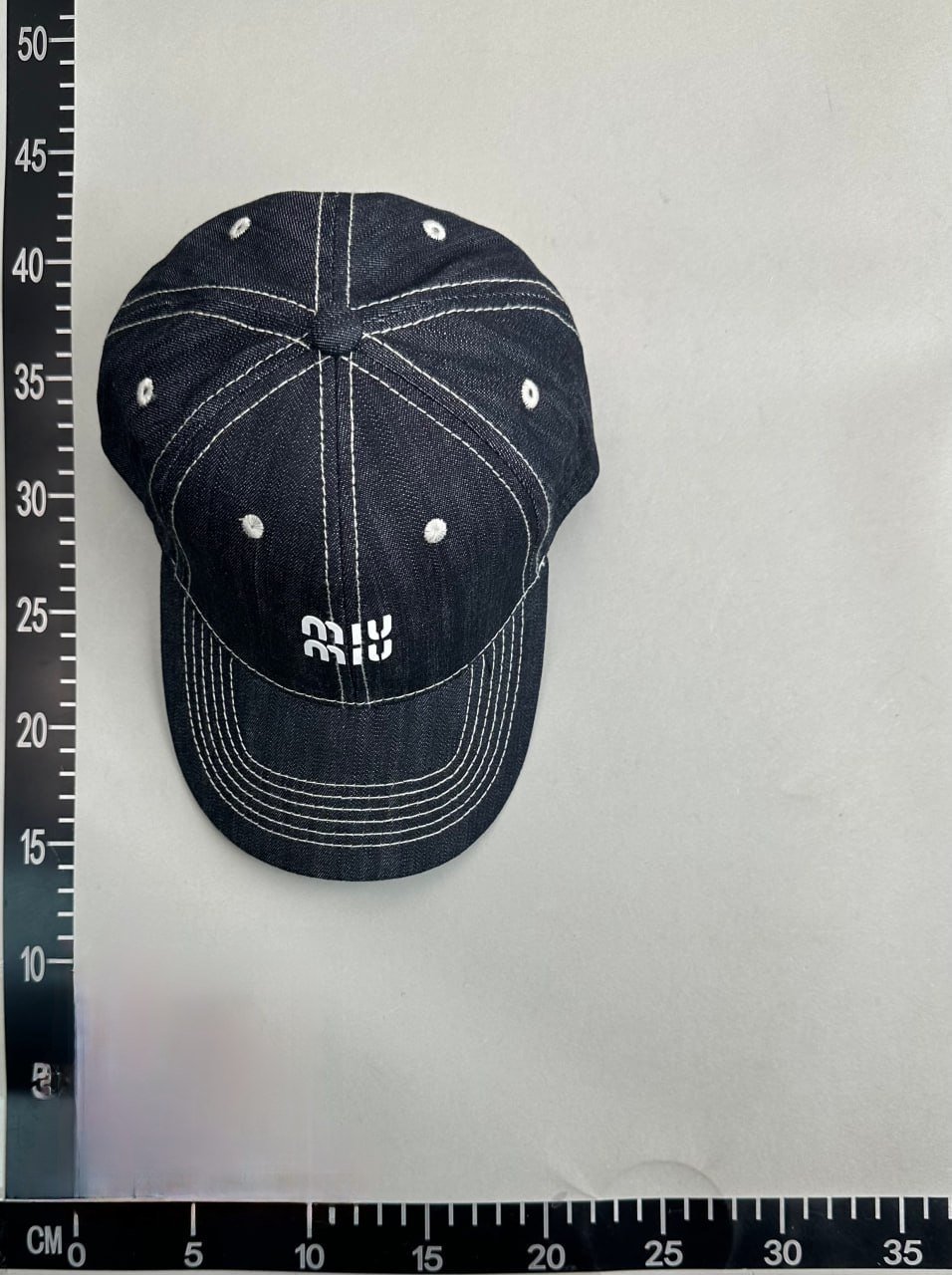 miumiu hat -3