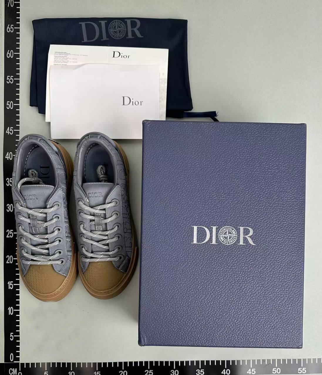 DIOR  -4
