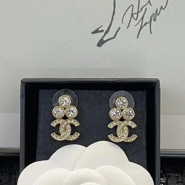 GUCCI EARRINGS -3