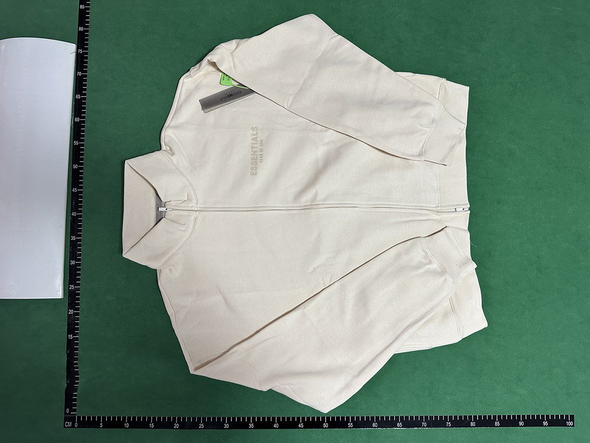  ESSENTIALS Jacket -2