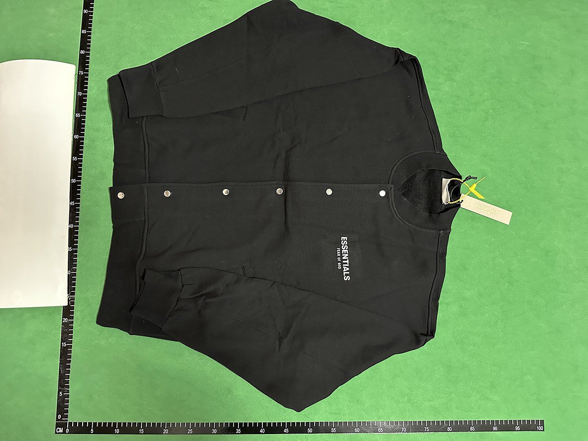  ESSENTIALS Jacket -3