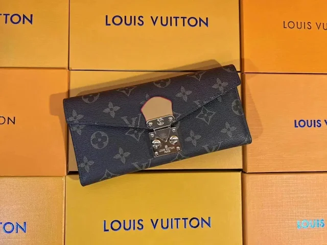 Louis Vuitton wallet