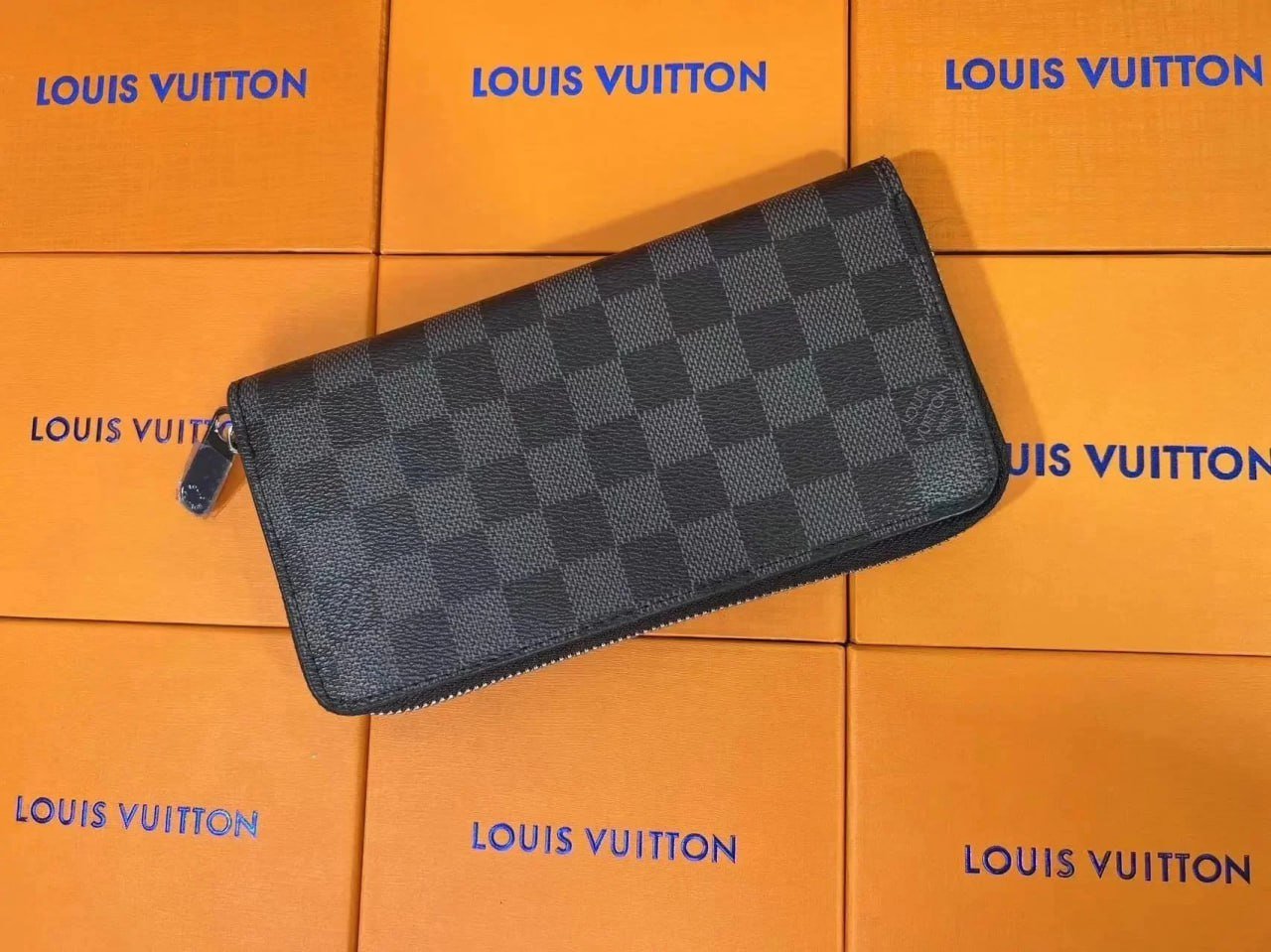 Louis Vuitton wallet -5