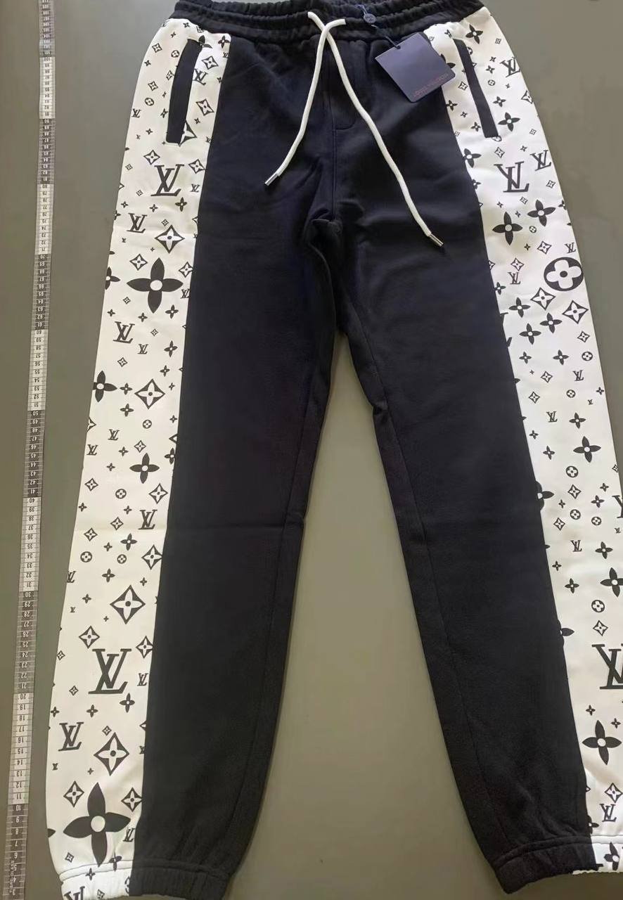  LV Sweatpants -2