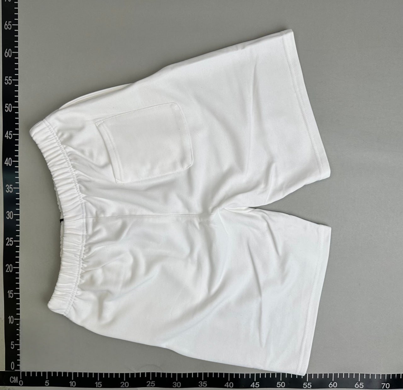 Essentials Shorts -3