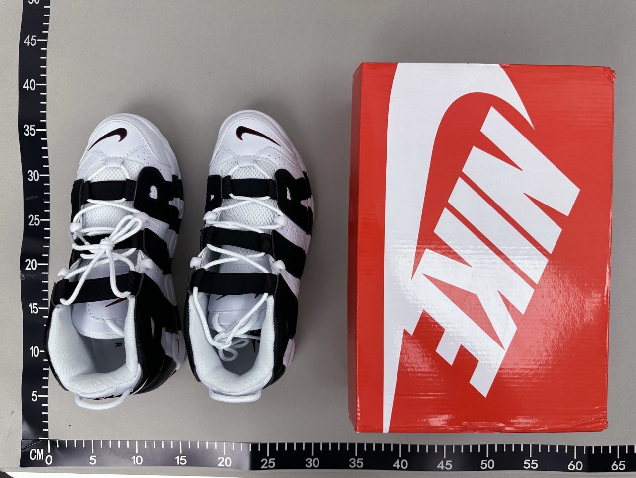 Nike Air More Uptempo -4