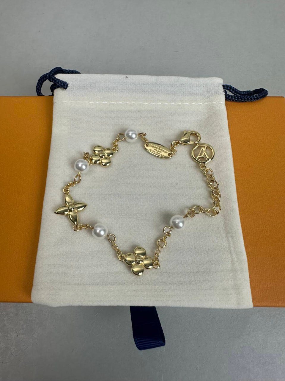 Louis Vuitton Bracelet -3