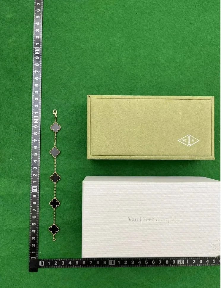 Van Cleef & Arpels bracele -5