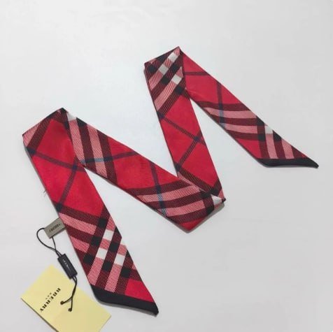 Burberry GUCCI Louis Vuitton scarf&Beanie -5