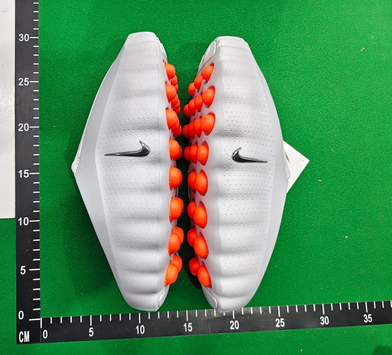Nike slippers -2