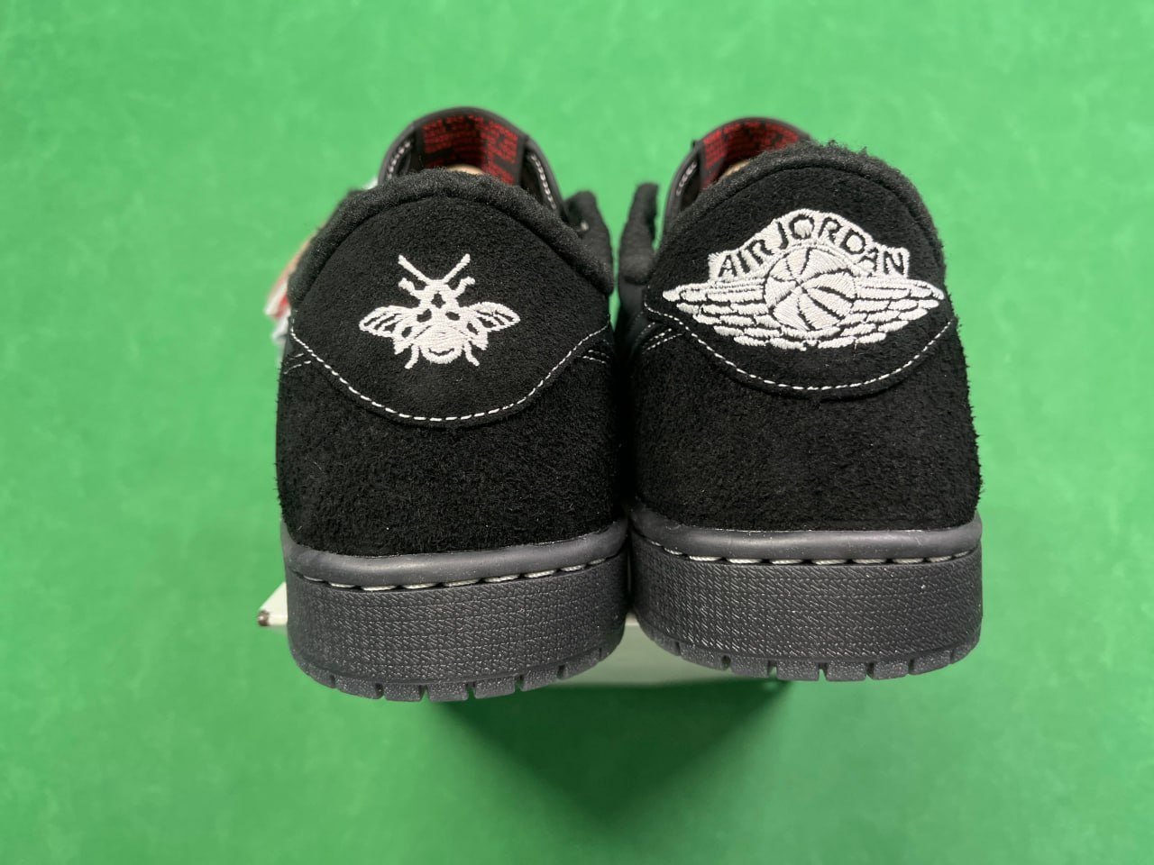 Travis Scott x Jordan 1 Low -2