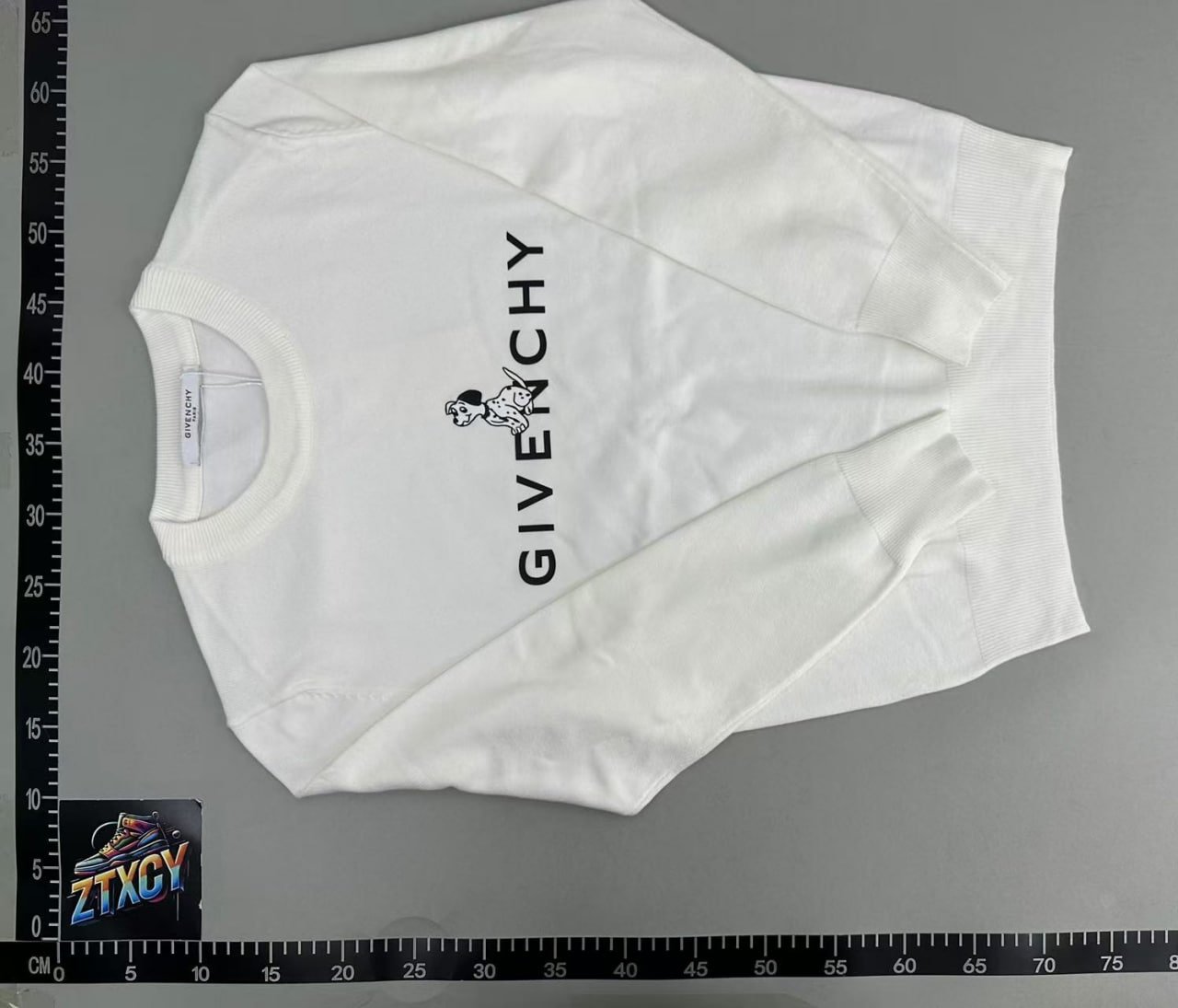 GIVENCHY sweater                                 -2