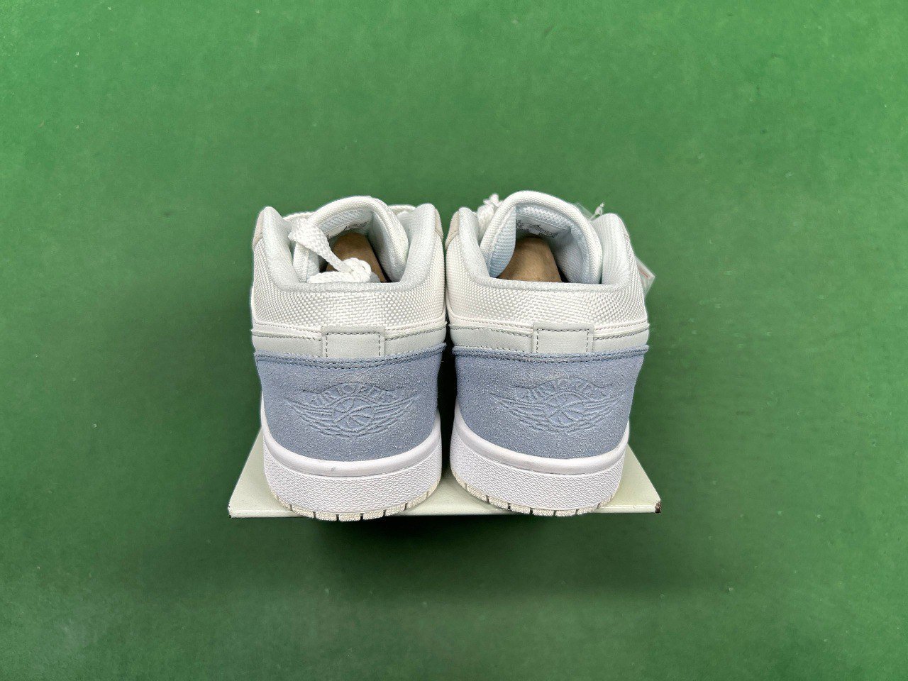 Jordan 1 Low                                                                                                        -2