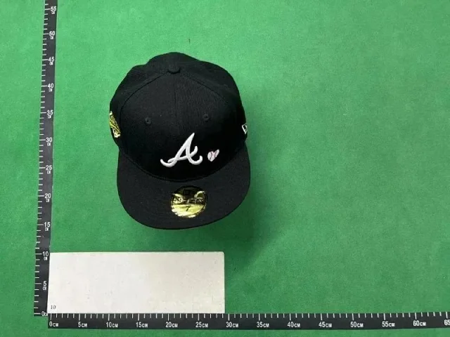 Caps -2