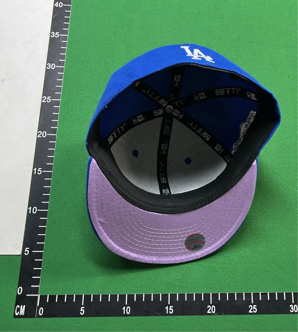 Caps -5