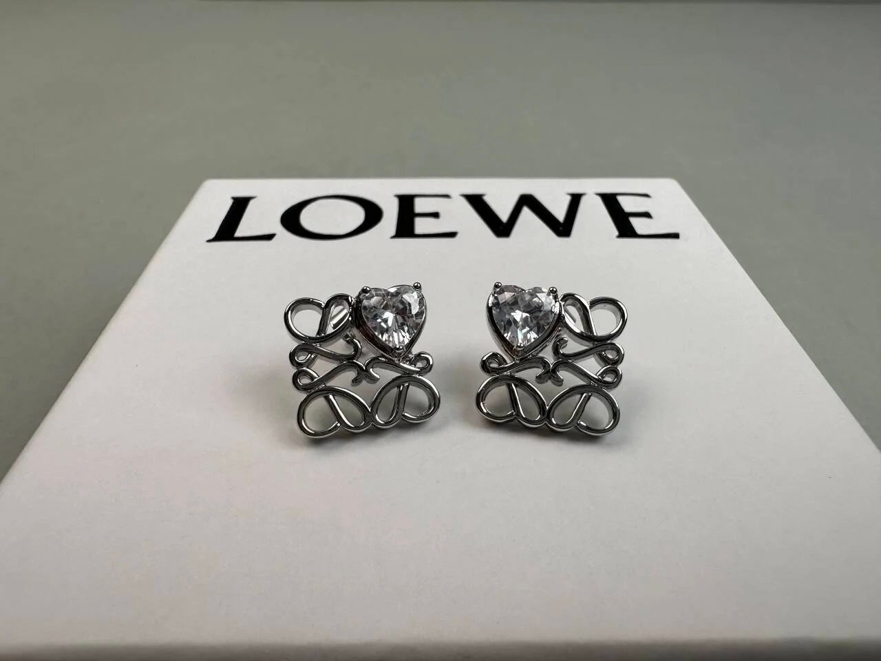 Loewe Earring                                 -4